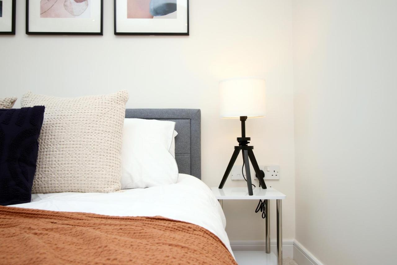 The Skyline - Luxury City Centre Flat With Designated Parking Кардифф Экстерьер фото